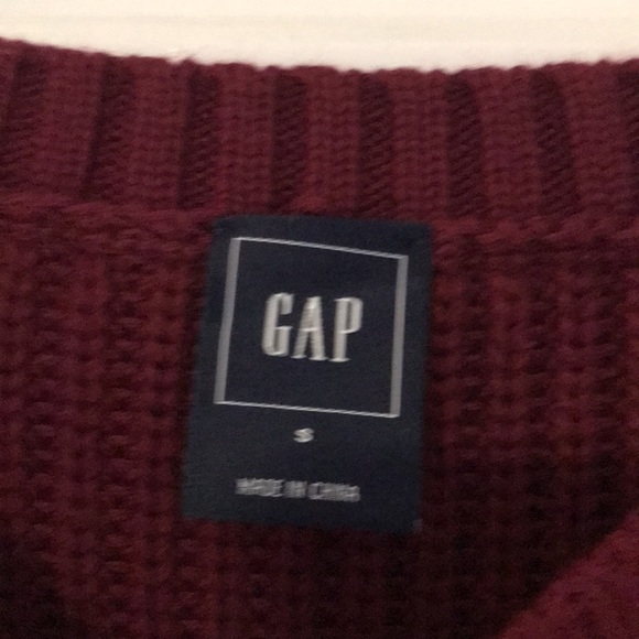 Gap Sweater - Picture 2 of 5